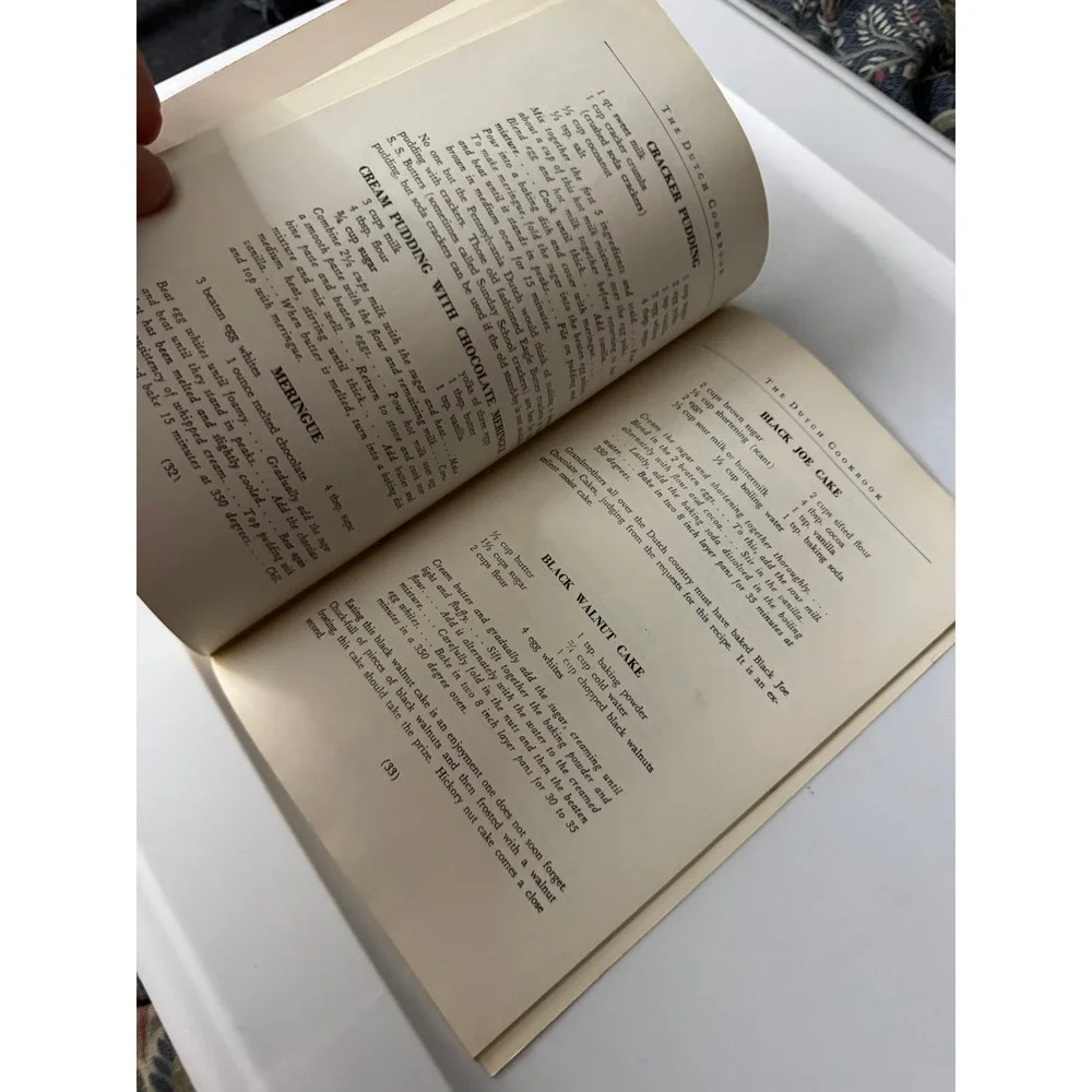 Edna Eby Heller Dutch Cookbook Revised‎ 10th Printing 1969 Pennsylvania Dutch